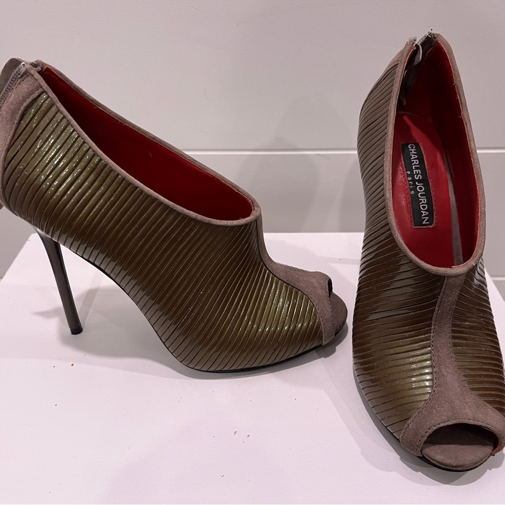 Charles Jourdan Brown and Tan Heels
